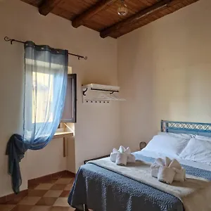https://le-pettegole.sicilyhotelsitaly.net